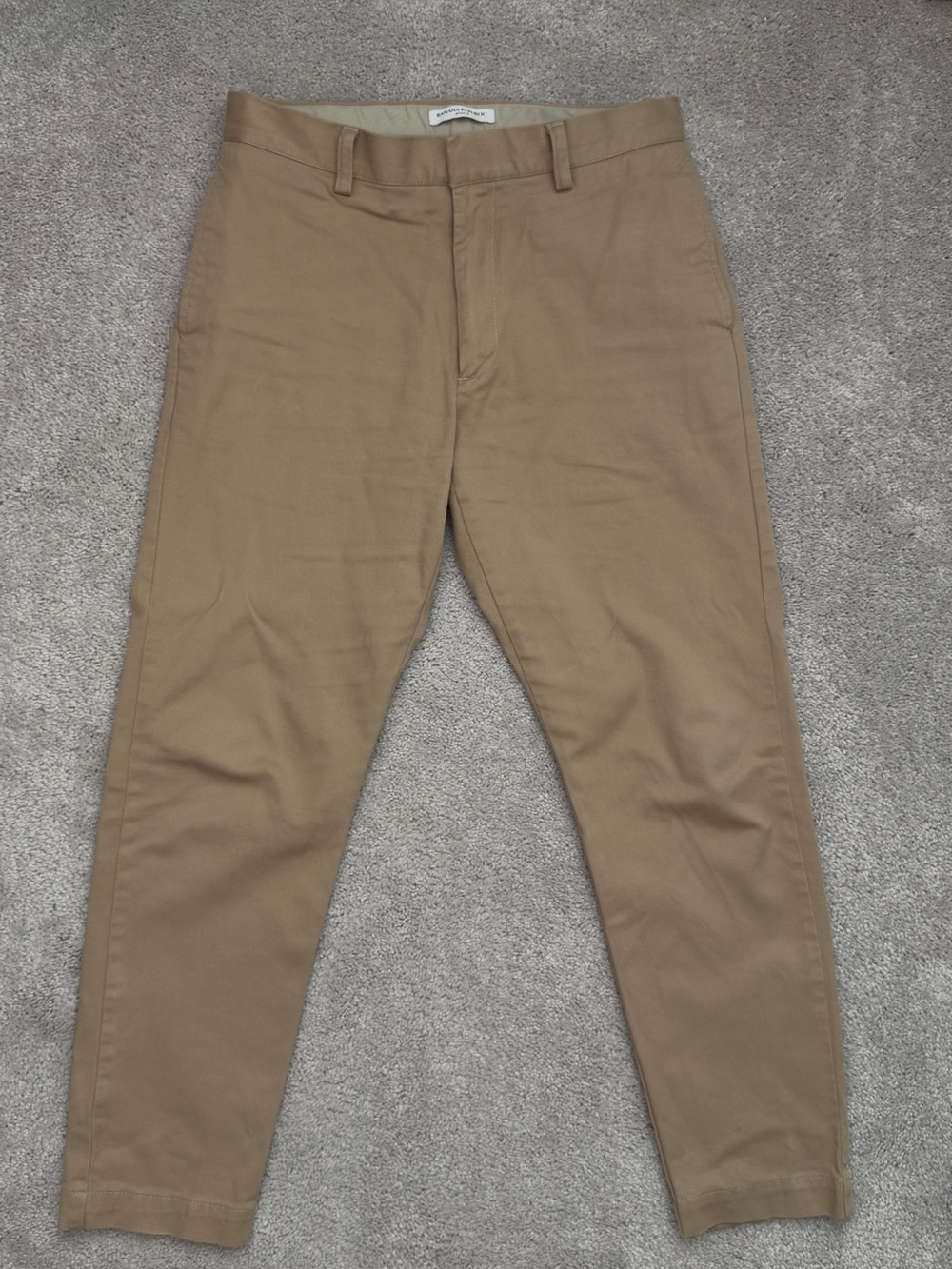 Men's Tan Athletic Taper Italian Stretch Chino Pants